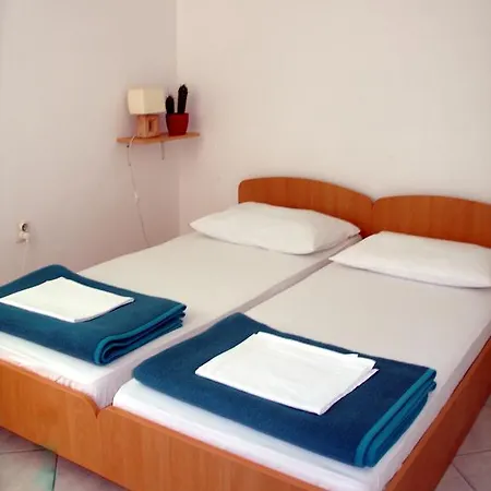 Auberge de jeunesse Amfora *